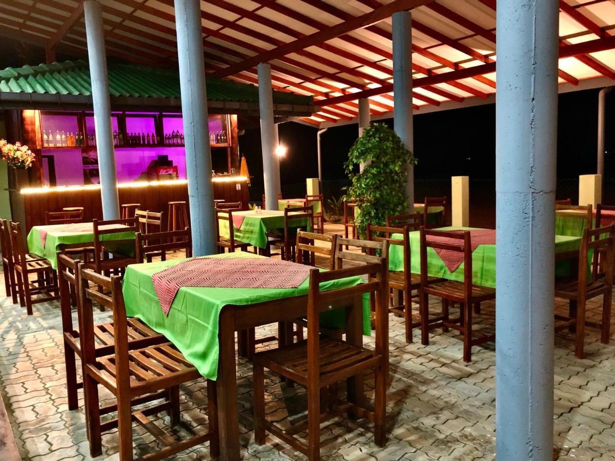 Serenade Beach Hotel Hikkaduwa Exteriér fotografie