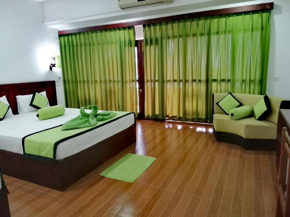 Serenade Beach Hotel Hikkaduwa Exteriér fotografie